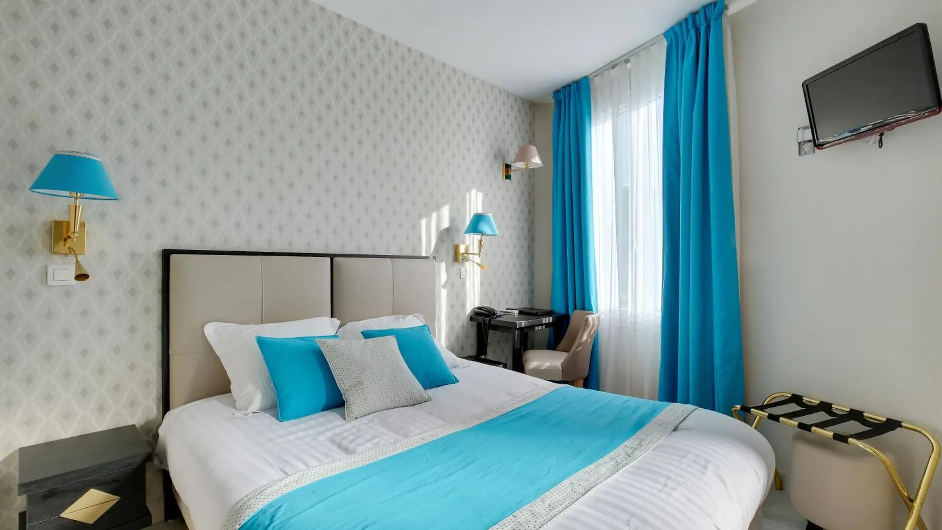 Hotel Riviera Elysees Parigi