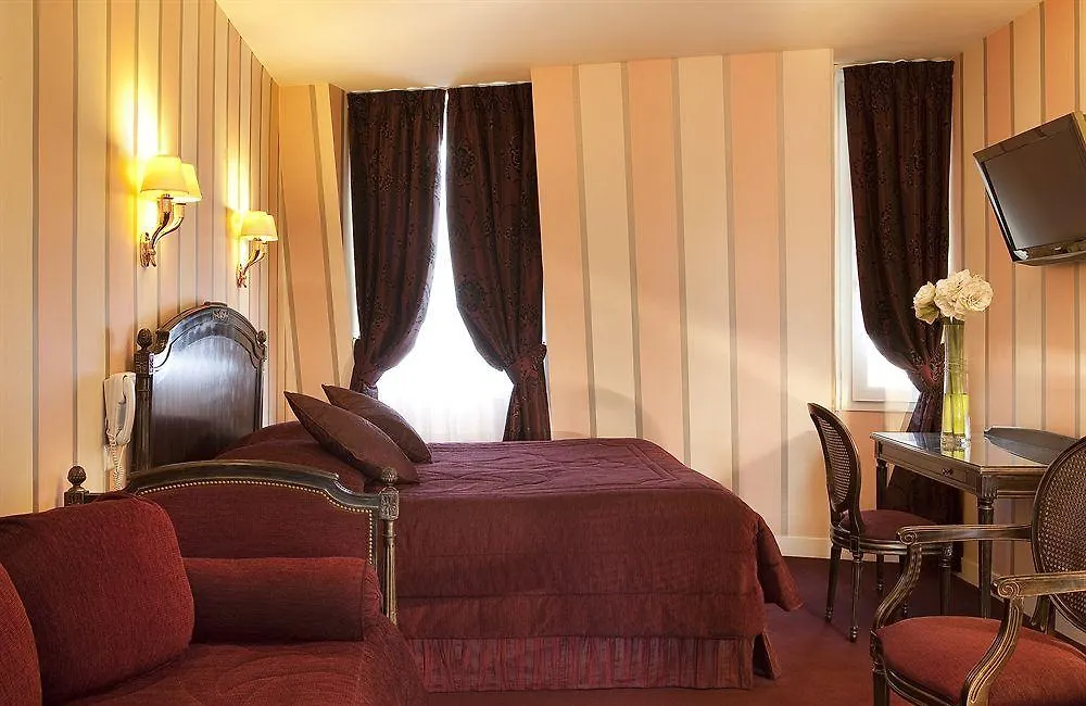 Hotel Riviera Elysees Parigi 3*,